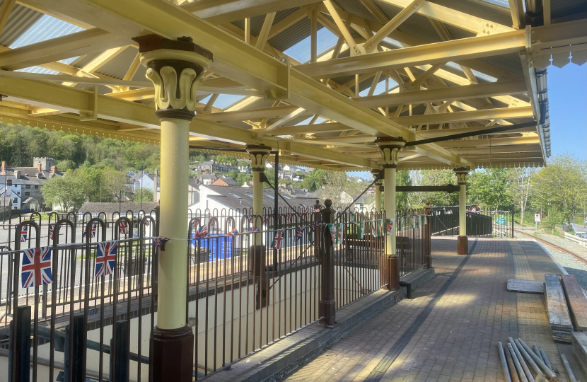 The new steel canopy at Corwen Station