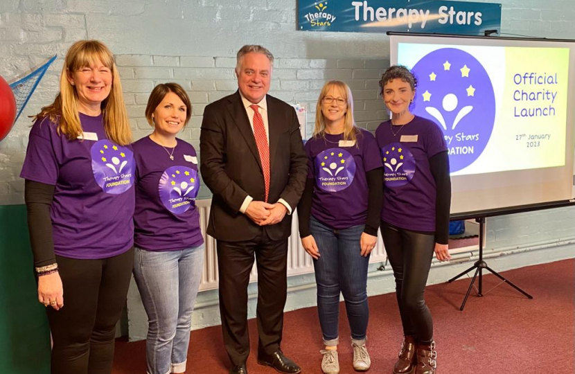 imon Baynes MP with (from left to right) Deb Whalley, Suzie Allcock, Sian Boffey and Helen Hutcheson