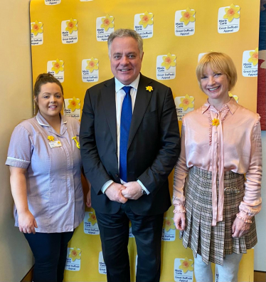 Simon Baynes MP with Danielle Cobb, a Marie Curie Care worker, and Jane Horrocks