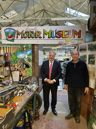 Simon Baynes MP and Geoff Owen at the Llangollen Motor Museum