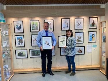 Simon Baynes MP and Trish Sheil at Chirk Library