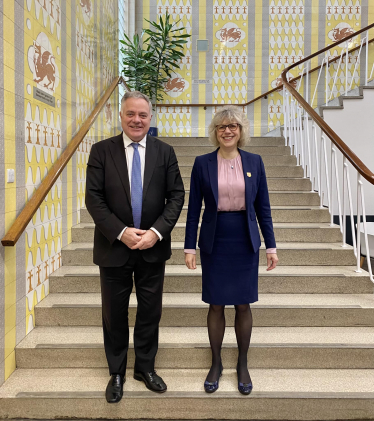 Simon Baynes MP with Maria Hinfelaar, Vice-Chancellor of Wrexham Glyndŵr University